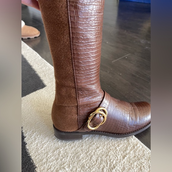 Stuart Weitzman The Siella Coffee Brown Croc Embossed Leather Size 37.5/7B - Picture 7 of 11
